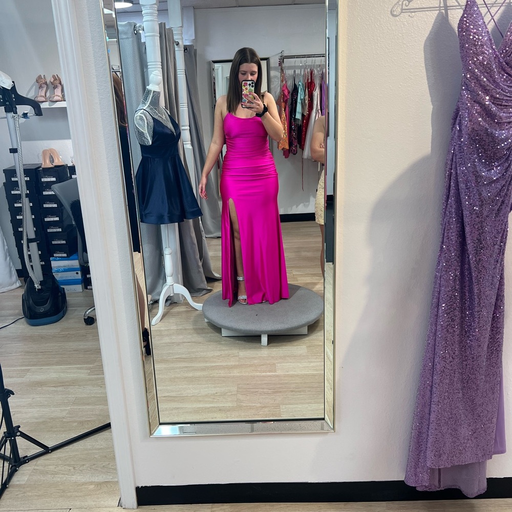Hot pink prom dress. - Picture 1 of 2
